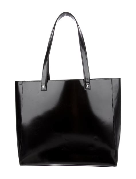 black patent leather peeling off givenchy